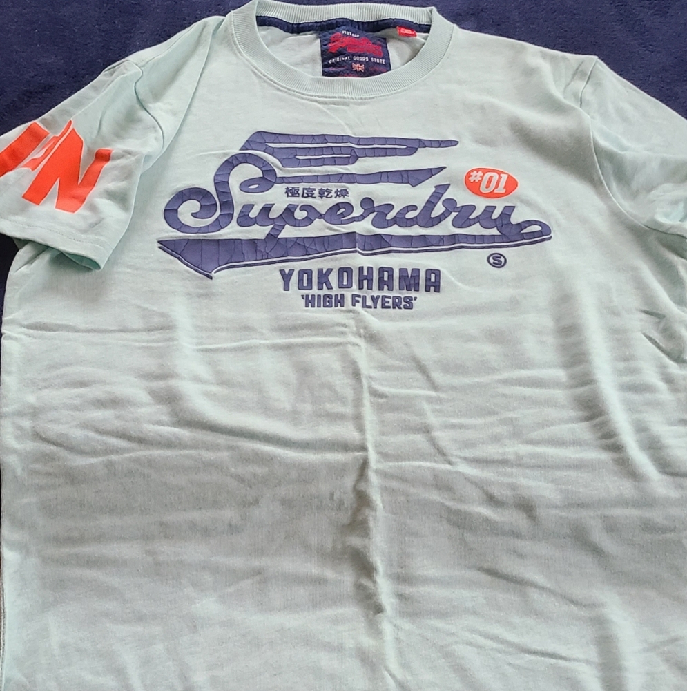 Men's NWOT Superdry t shirt size xl
